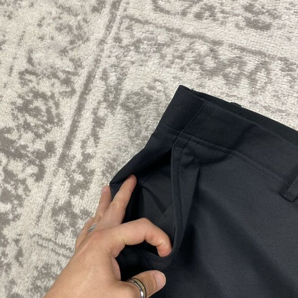 NEW Nike Dri-Fit Golf Shorts Men’s Black Standard Fit AA3306-010 Size 50 - Picture 3 of 6